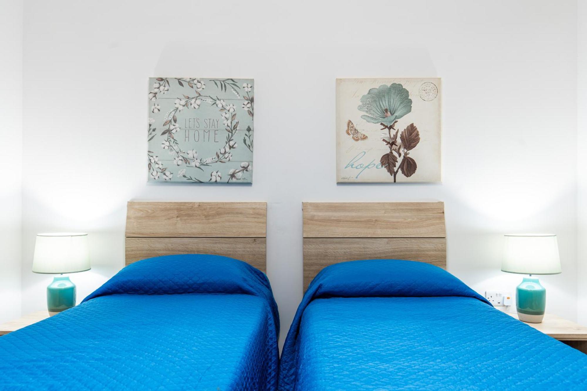 Poseidon Court Penthouse Superior Apartment St. Paul's Bay Ngoại thất bức ảnh