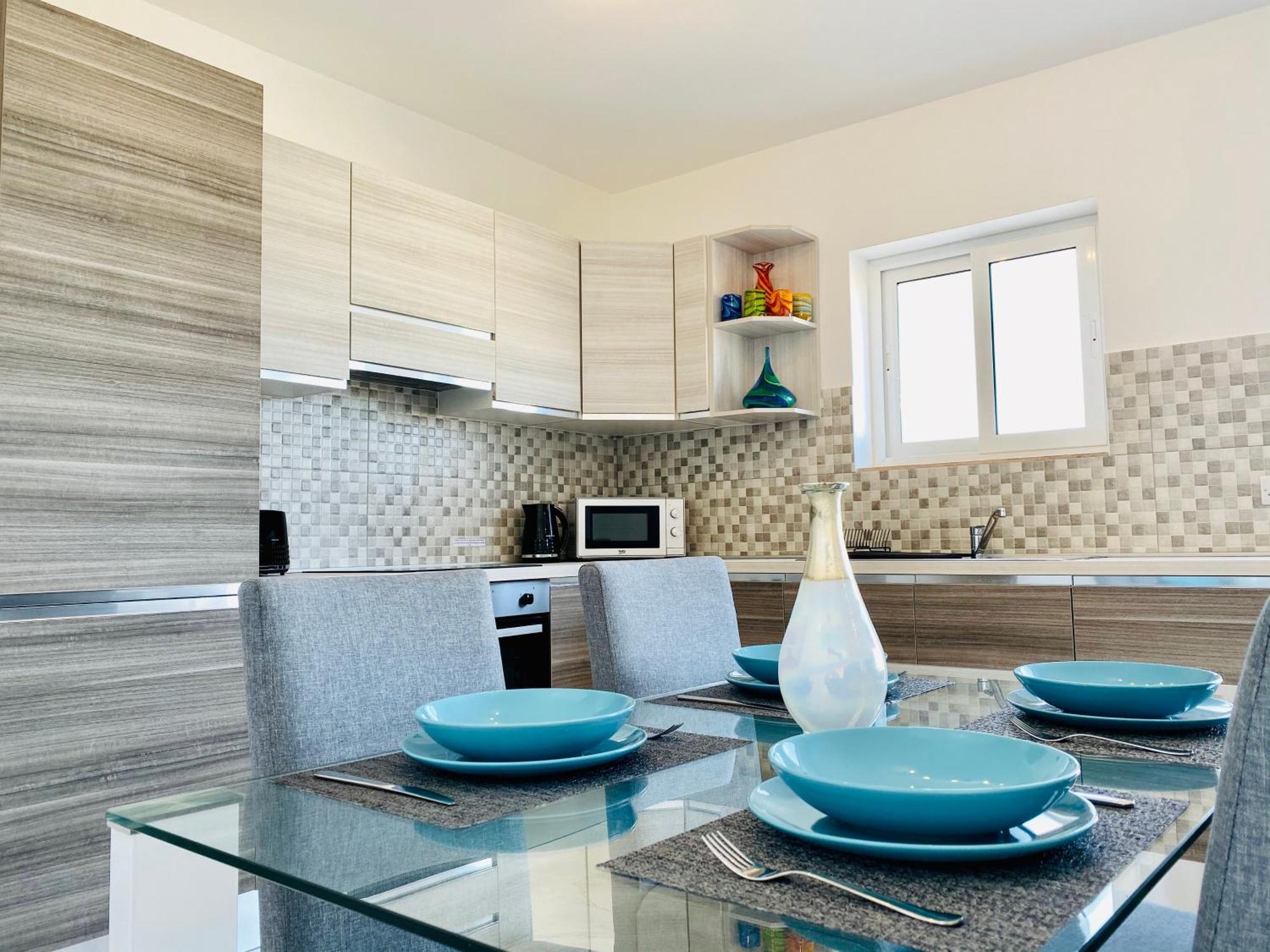 Poseidon Court Penthouse Superior Apartment St. Paul's Bay Ngoại thất bức ảnh